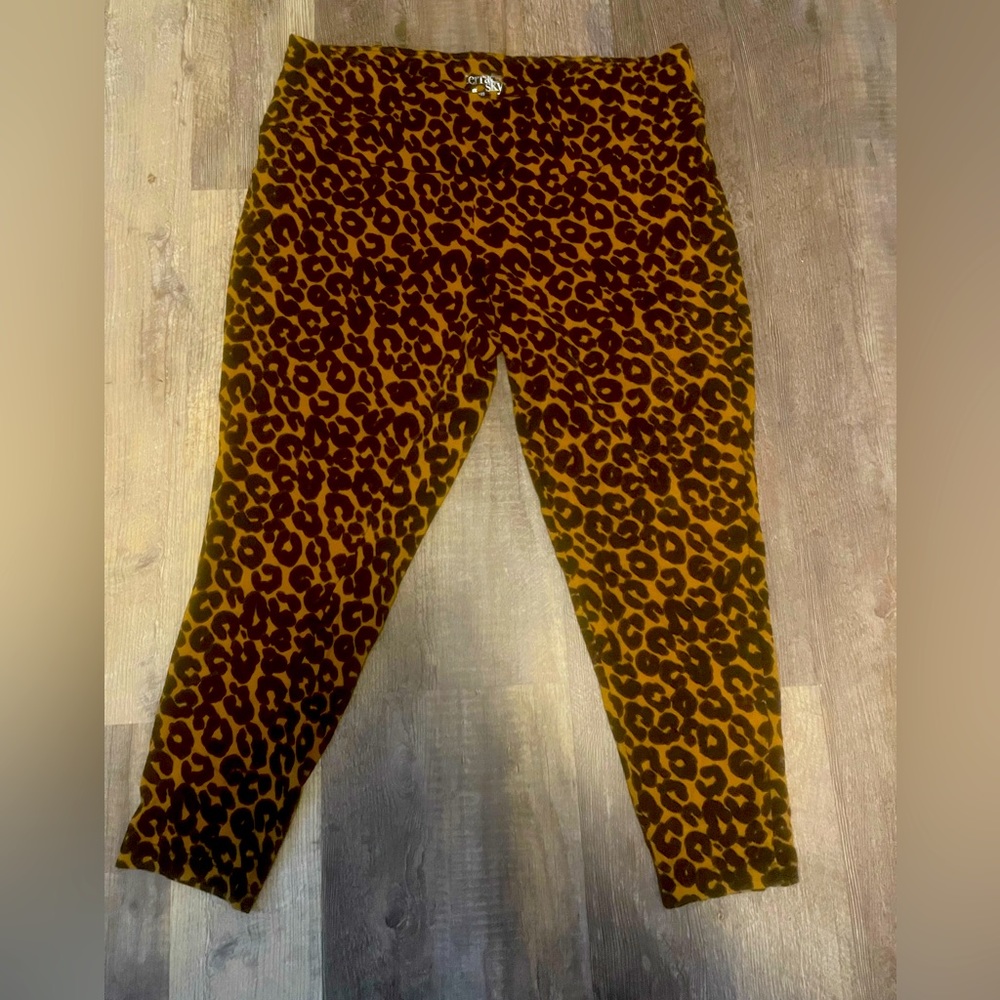 ⭐️  5/$20 Terra & Sky Cheetah Full length leggings